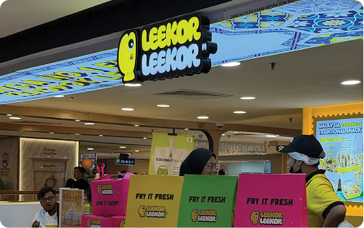 Leekor Gurney Plaza